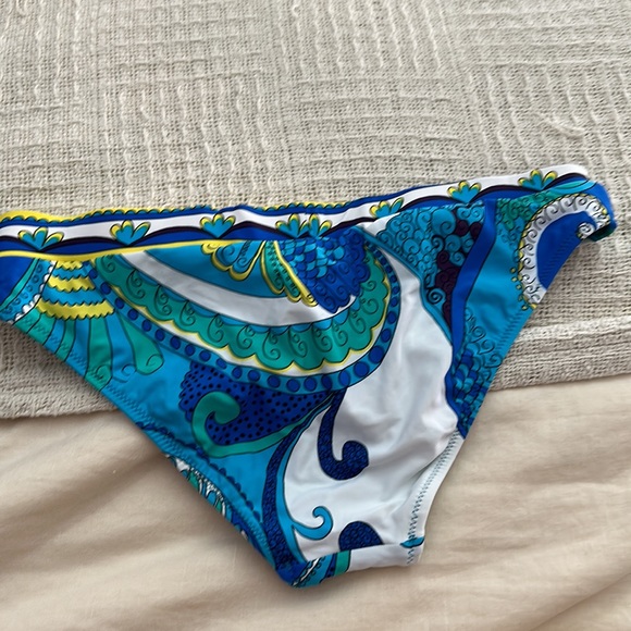 NWOT Trina Turk Floral Swim Bottom | 8 - Picture 6 of 6